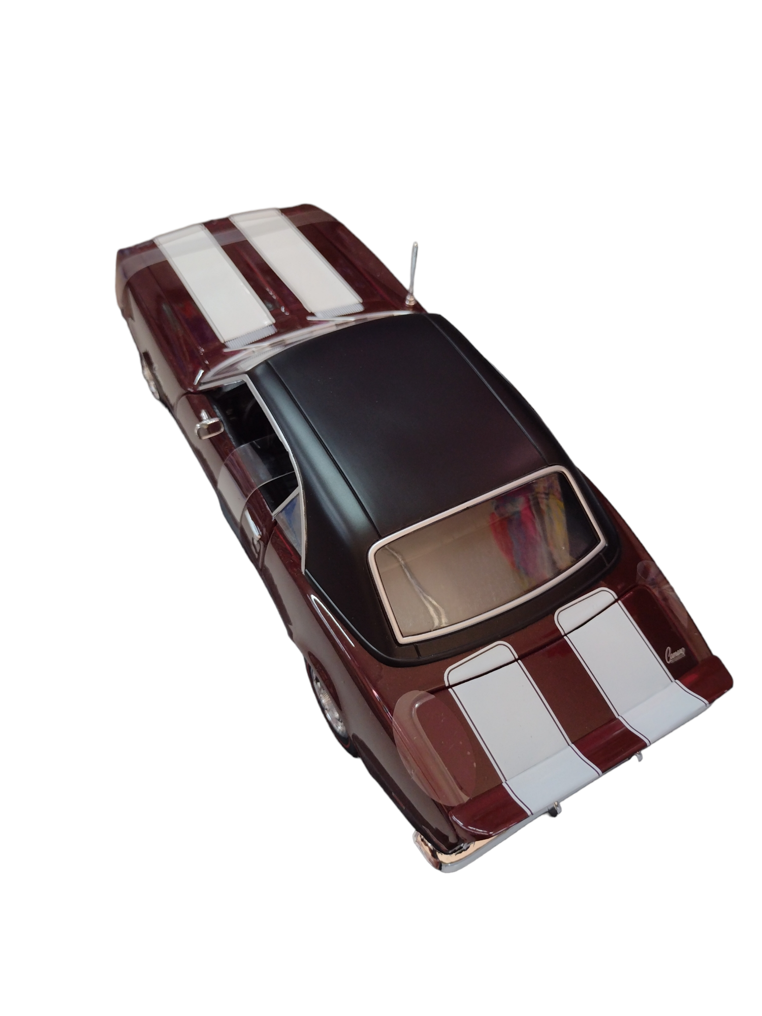 Miniatura 1968 Chevrolet Camaro Z/28 Special Edition 1/18 – Maisto